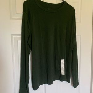 Long sleeve forest green Tee